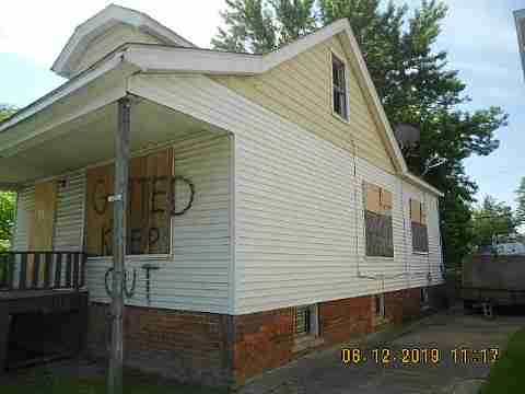 15022 Fordham (3)_m.jpg